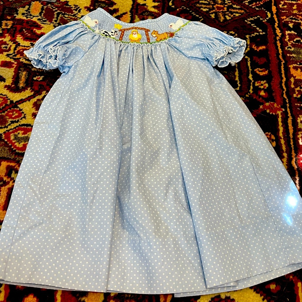 Nativity Dress 18m Petit bebe like new!